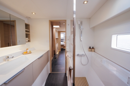 M.i Cats, Fountaine Pajot 48