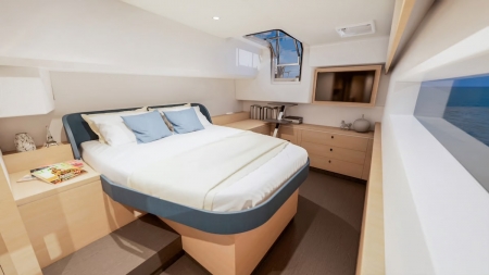 M.i Cats, Fountaine Pajot 48