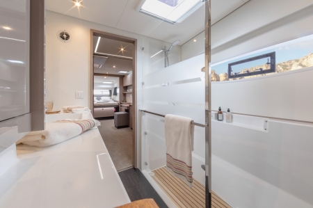 M.i Cats, Fountaine Pajot Elba 45, Interior