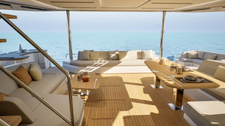 M.i Cats, Fountaine Pajot , Y70S  Exterior