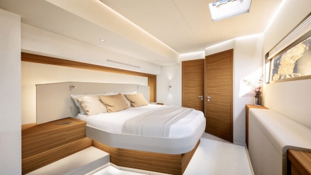 M.i Cats, Fountaine Pajot, Y70S Interior