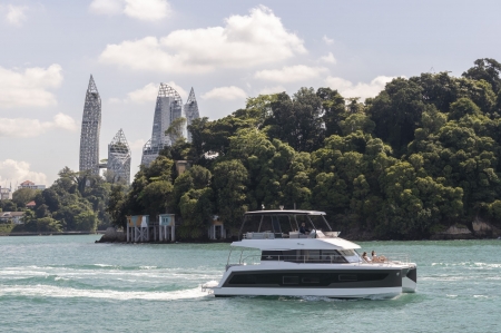 M.i Cats, Fountaine Pajot Motor Yachts, MY5 Exterior