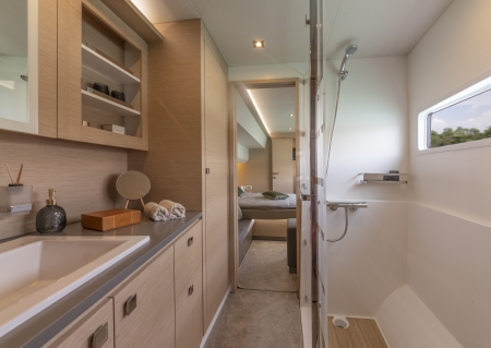 M.i Cats, Fountaine Pajot Motor Yachts, MY5 Interior