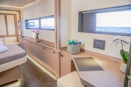 M.i Cats, Fountaine Pajot Motor Yachts, Power 67 Interior