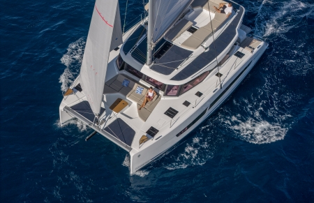 FP 44, Fountaine Pajot 44