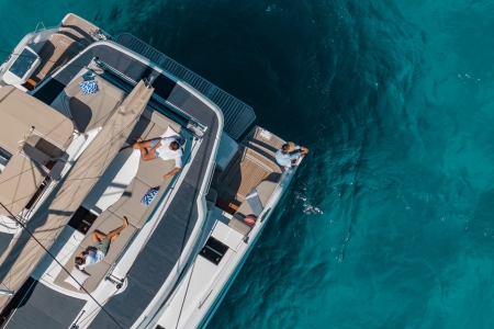 FP 44, Fountaine Pajot 44