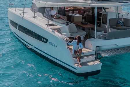 FP 44, Fountaine Pajot 44