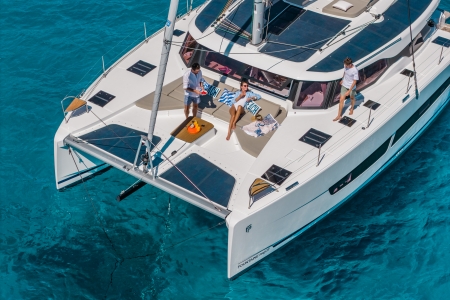 FP 44, Fountaine Pajot 44