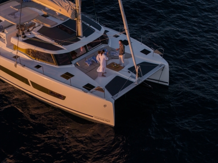 FP 44, Fountaine Pajot 44