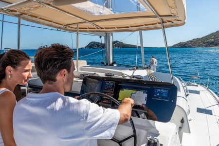 FP 44, Fountaine Pajot 44