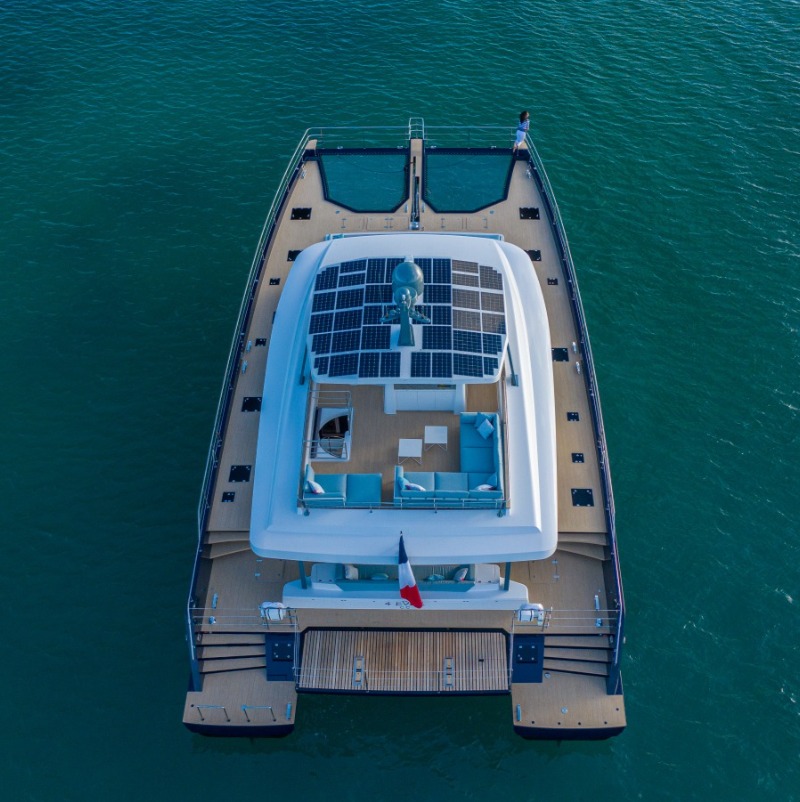 Power catamaran version in the Long Island range