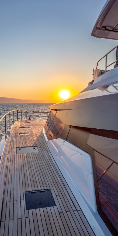 Power 67 long-distance getaways, beautiful cruises